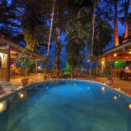 Walindi Plantation Resort Kimbe Buitenkant foto